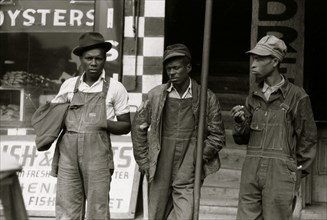 Blackes in market square, Waco, Texas 1938