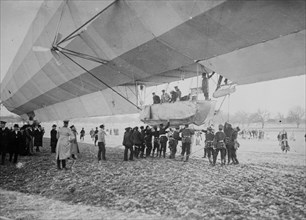 Blimp, Zeppelin No. 3, on ground, spectators
