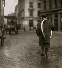 Boston Delivery Boy 1917