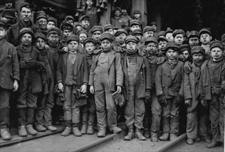 Breaker boys working in Ewen Breaker of Pennsylvania Coal Co. 1908