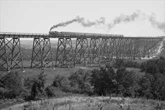 Railroad Bridge over the DeMoines River 1900