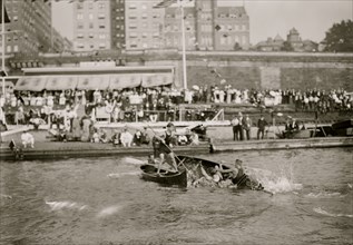 Canoe Tilting 1915