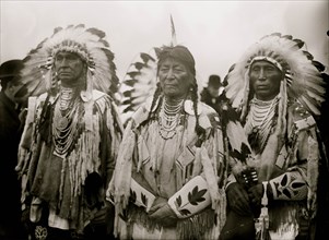 Indians at dedication 1913