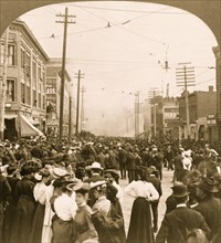Broadway and Montana Sts. of Butte, Montana, during great September fire of 1905 1905