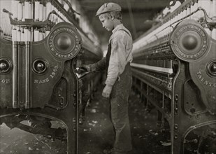 Doffer in a Lincolnton, (N.C.) mill. 1908