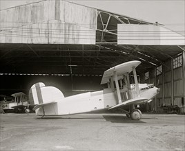 DT4 1923