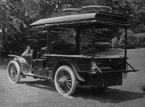 DuPont camp auto 1912