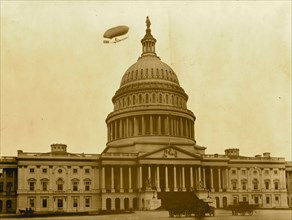 East front of the U.S. Capitol, with airship (drawn?) above, Washington, D.C 1906