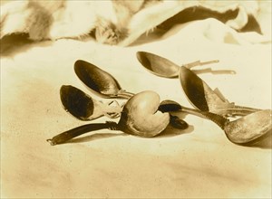 Elk-horn spoons--Tolowa 1923