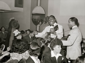 Entertainers at Black tavern. Chicago, Illinois 1941