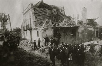 Eruption of Mt. Aetna in Sicily with Victims and destroyed Buildings 1914