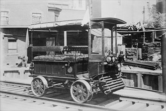 Gasoline Omnibus of the New York Central Railroad 1900