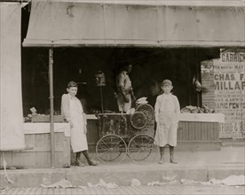 George H. Bogart, 720 Pine Street. Market vender, 11 years of age. Tends stand for 1 year. 1910