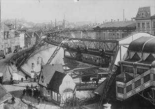German City Sports Elevated Monorail over River in leading world Technology in Public Transport 1913