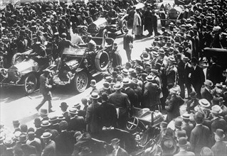 Glidden Auto Tour in Cincinnati 1908