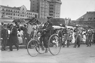 Geezer on Two Wheels in GAR parade 1910