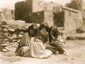 Hopi children 1905
