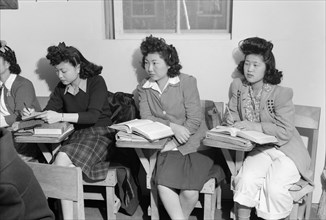 In biology class, high school, Kiyo Yoshida, Lillian Watkatsuki, Yoshiko Yamasaki,  1943