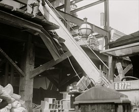 Iron Beam Falls during Construction of the DC's National Theatre 1923