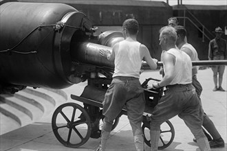 Artillery Men in Training Load Big Gun with Massive Shell 1918