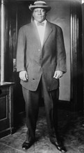 Jack Johnson, Galveston Giant in a suit 1911
