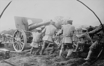 Japanese Artillery on Maneuvers