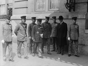 Japanese Officers Visit DC 1918