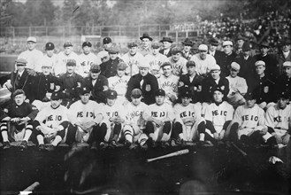 Keio University, Japan & University of Chicago Baseball ballplayers  1915