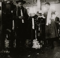 Knitter in  Loudon Hosiery Mills. 1910