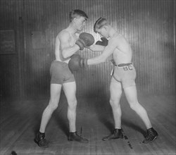 Knockout Brown "kid Brown" and sparring partner 1912