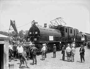 Largest Electric Locomotive in the World 1925