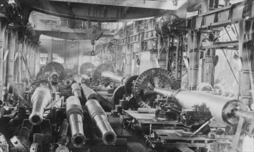 Manufacturing floor for large Naval Guns