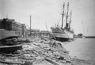 Meiji Maru ashore after typhoon in Japan 1912
