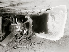 Mine Machinery operated to gouge a horizontal shaft 1922