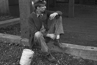 Miner working with Consolidated Coal Company, Kentucky 1935