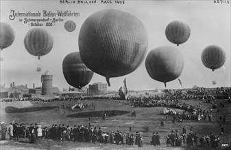 Balloon Race in Berlin Germany 1908