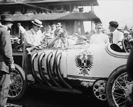 Race car driver Bob Burman and his "Blitzen Benz. 1912