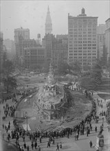 Replica of a Battleship "The Recruit" serves enlistments in Union Square 1918