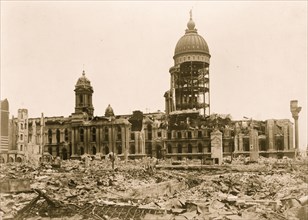Ruins of earthquake-damaged San Francisco City Hall 1906