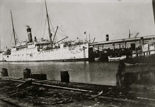 Ship that sent messages of the Galveston Hurricane - USS Buford 1915