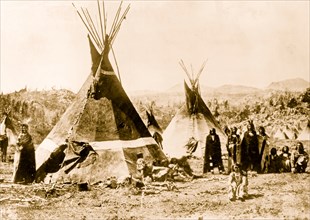 Shoshoni Indians--Skin tepees  1900