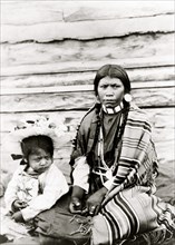 Columbia mother and child 1911
