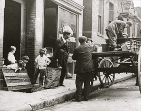 Street Children 1910