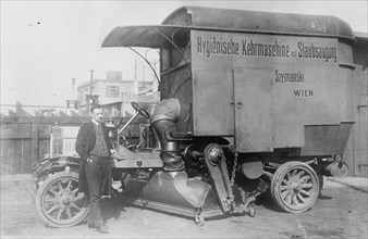 Suction Street Cleaning Machine Invention 1925