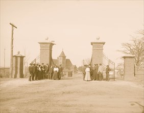 The Lincoln gates, Tuskegee Institute, Ala. 1906