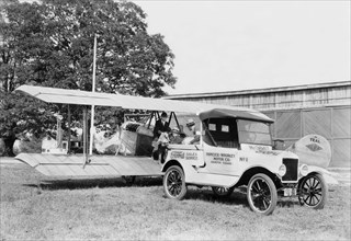 Ford Towing Plane