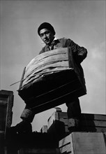 Unloading produce truck, Tsutomu Fuhunago 1943