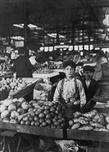 Fruit Vendors, Indianapolis Market 1908