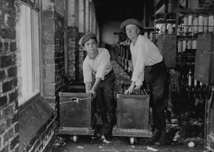 Typical workers in Barker Cotton Mill where good conditions prevail 1914
