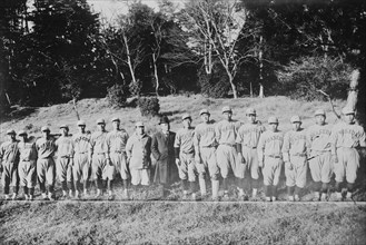 Waseda University team from Japan (baseball)] 1916